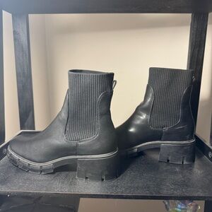 Black Chelsea Lug Sole Ankle Boots - Women's